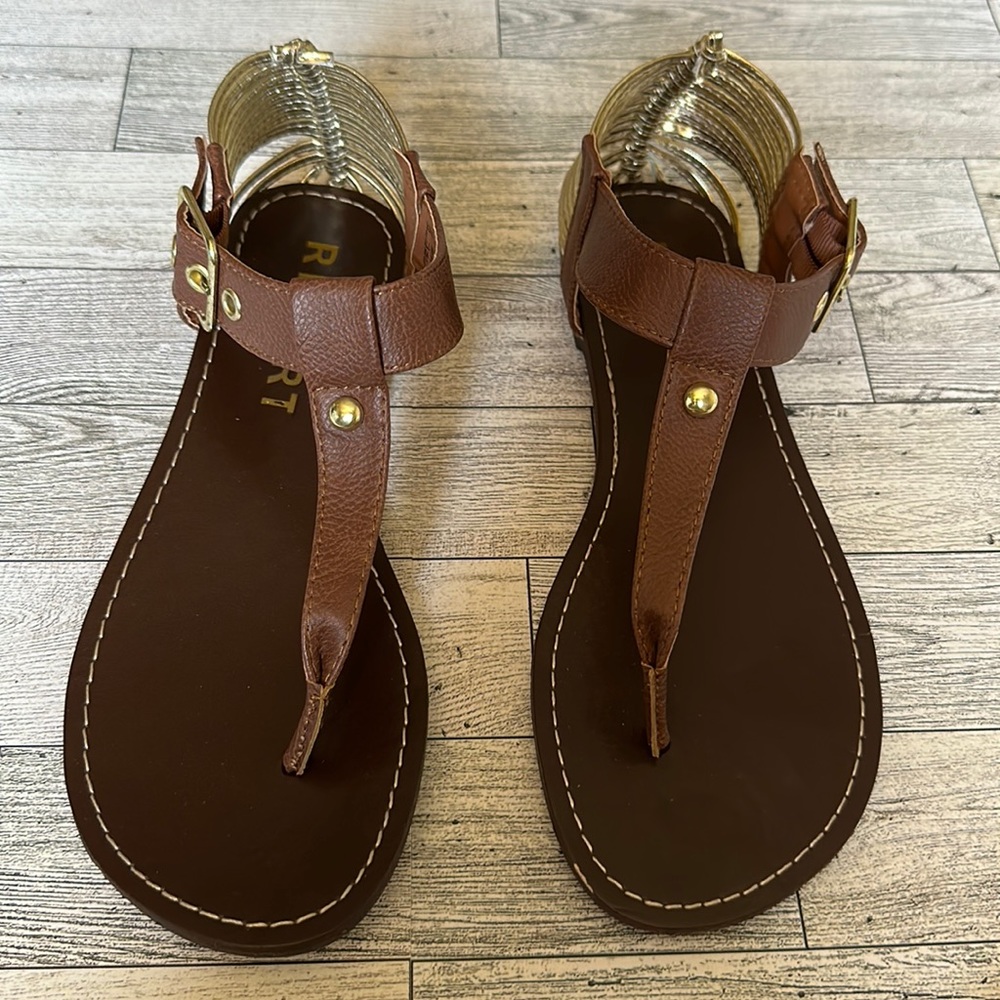 Report Foot Wear Sandals